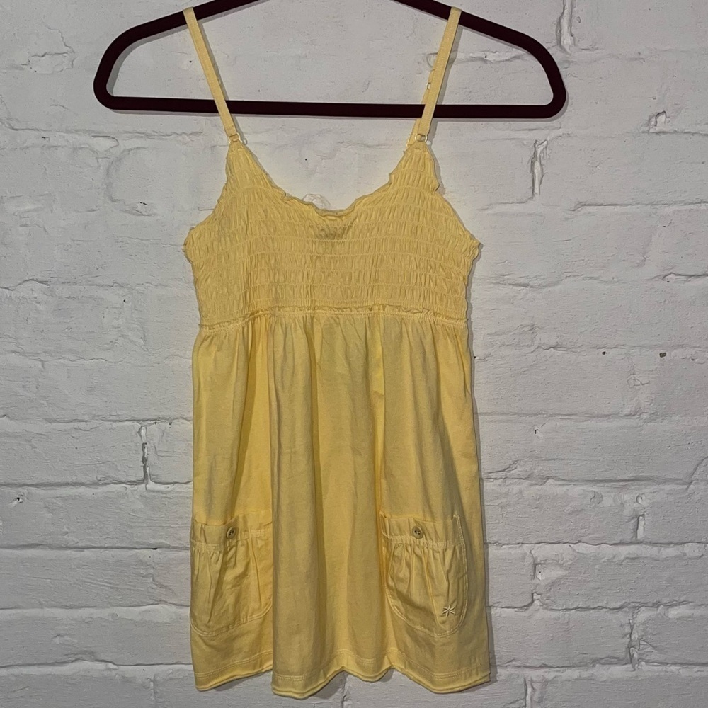 SO Yellow Top M NWT